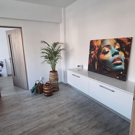 Central View Apartment Дева Экстерьер фото