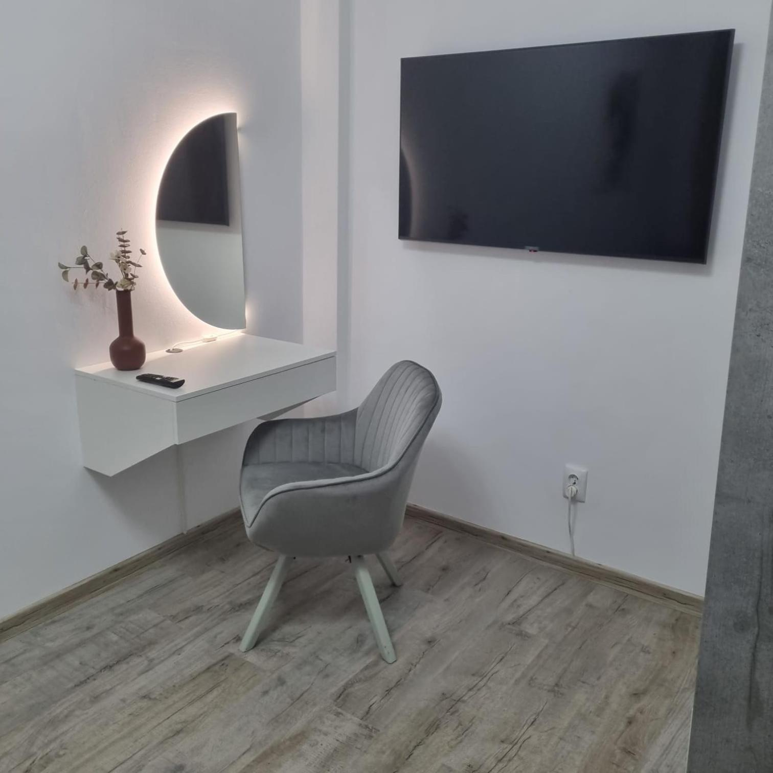 Central View Apartment Дева Экстерьер фото