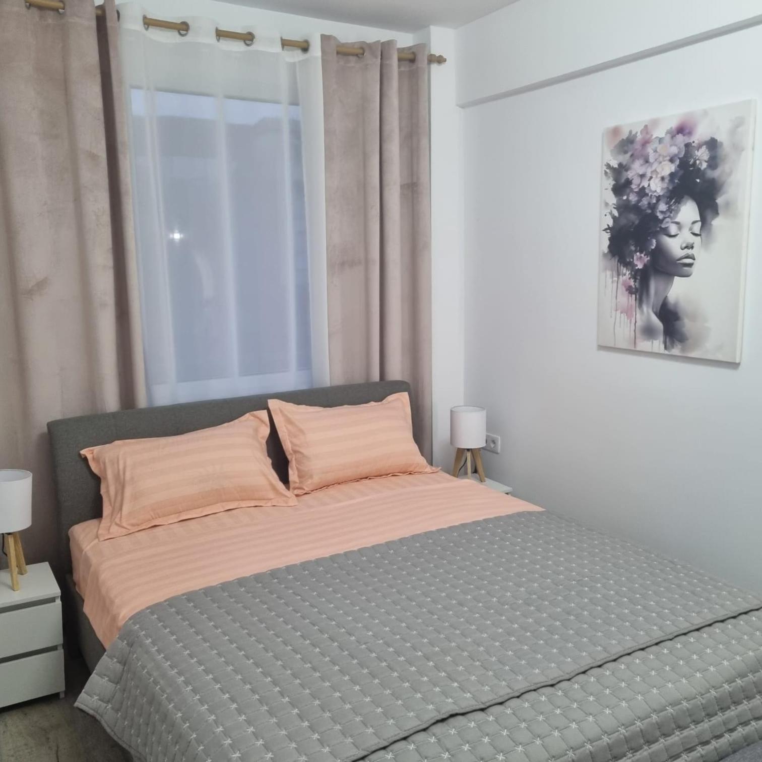 Central View Apartment Дева Экстерьер фото